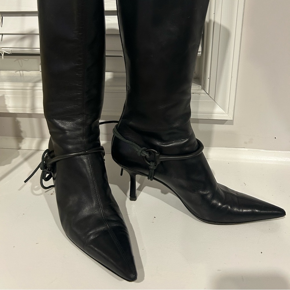 Gucci quarter length black boots